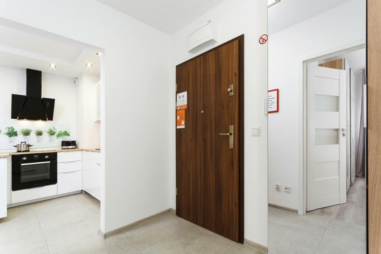 Apartments Claro II By Noclegi Renters Cracovia Exterior foto